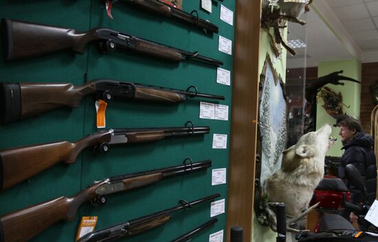 Weapon distribution in Russia