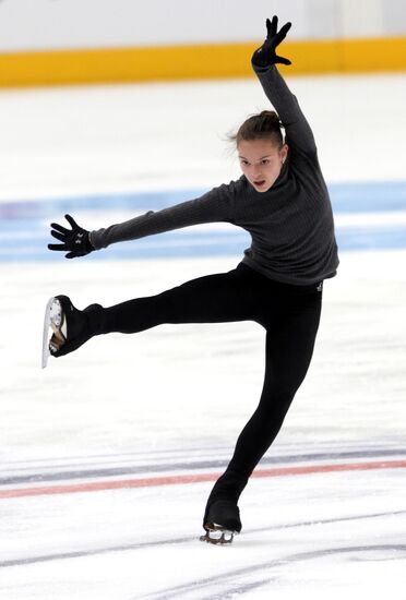 Figure skating, Grand Prix series, 4th stage. Work-outs.