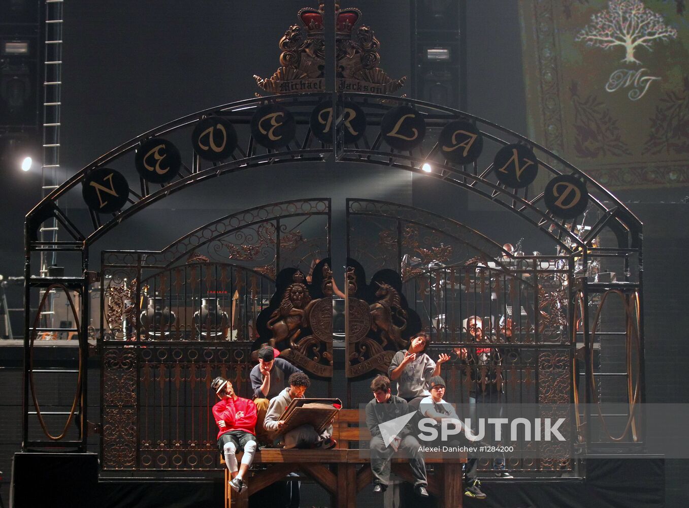 Cirque du Solei's Michael Jackson THE IMMORTAL show rehearsal