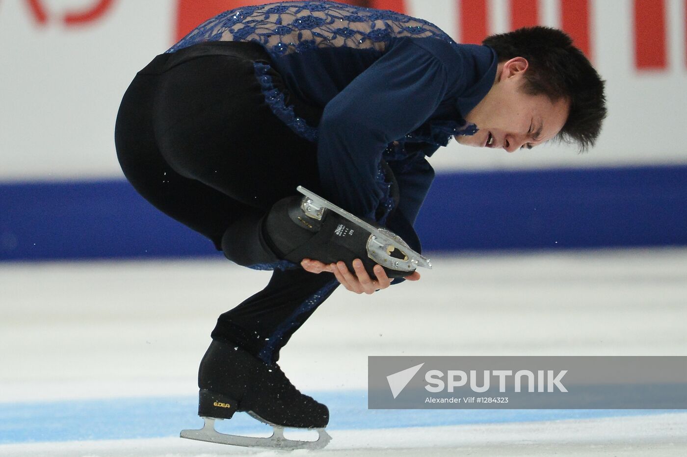 Figure skating. Grand Prix, 4th round. Men's short program