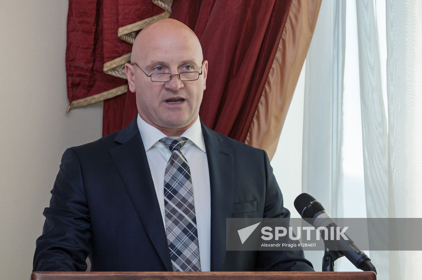 Mayor of Petropavlovsk-Kamchatsky Konstantin Slyschenko sworn-in