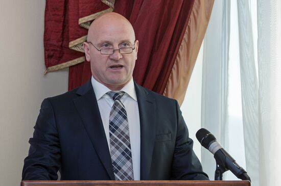 Mayor of Petropavlovsk-Kamchatsky Konstantin Slyschenko sworn-in