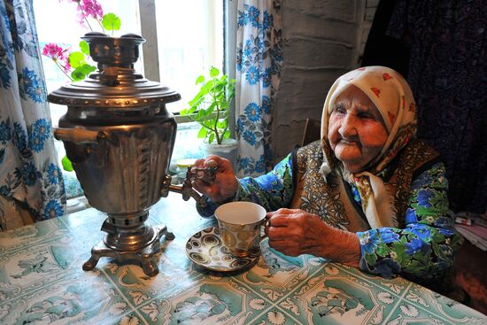 Rural life in Karabolka village, Chelyabinsk region