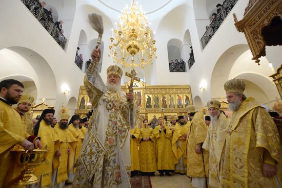Patriarch Kirill blesses Gornensky Convent