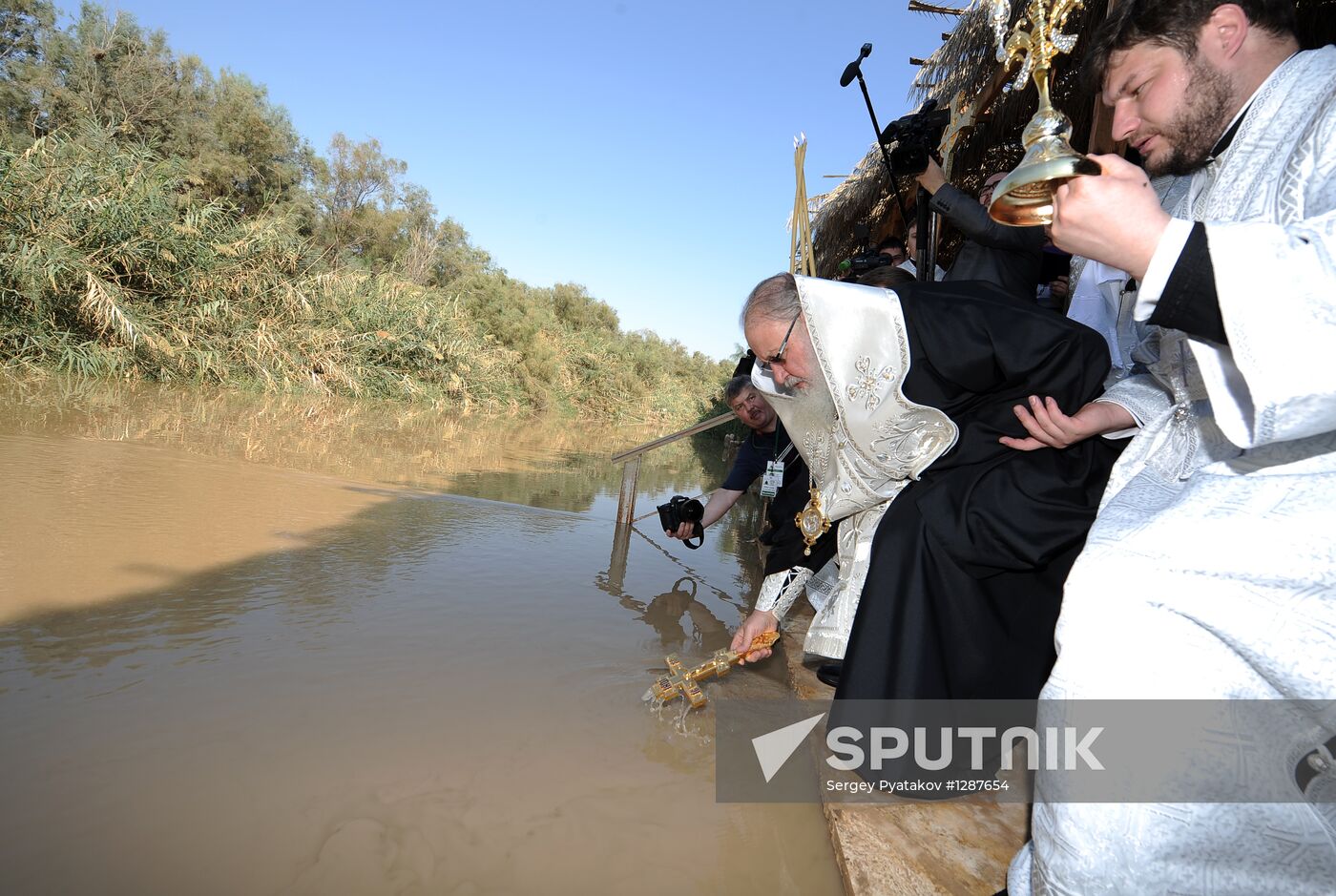 Patriarch Kirill conducts Great Blessing of Waters