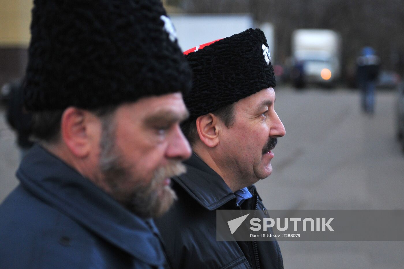 Cossack patrol teams appear in Moscow