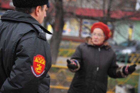 Cossack patrol teams appear in Moscow