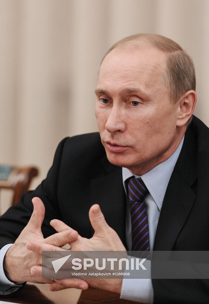 Vladimir Putin meets with Opora Rossii leadership