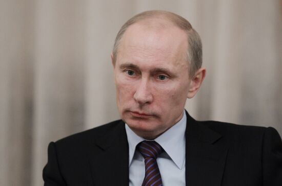 Vladimir Putin meets with Opora Rossii leadership