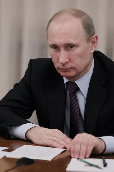 Vladimir Putin meets with Opora Rossii leadership