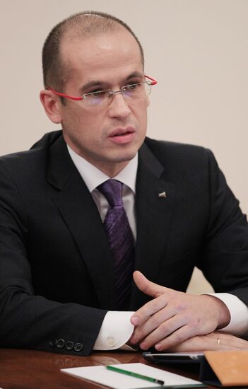 Vladimir Putin meets with Opora Rossii leadership