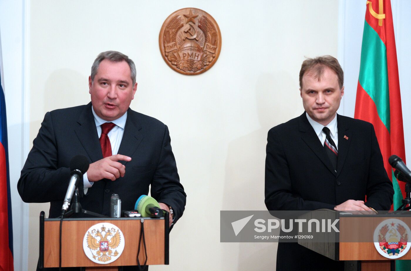 Dmitry Rogozin on a working visit to Chisinau