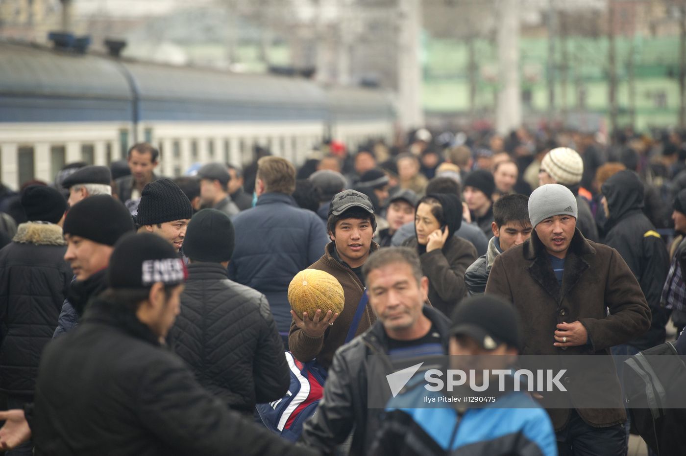 Trains from Central Asia arrive in Moscow