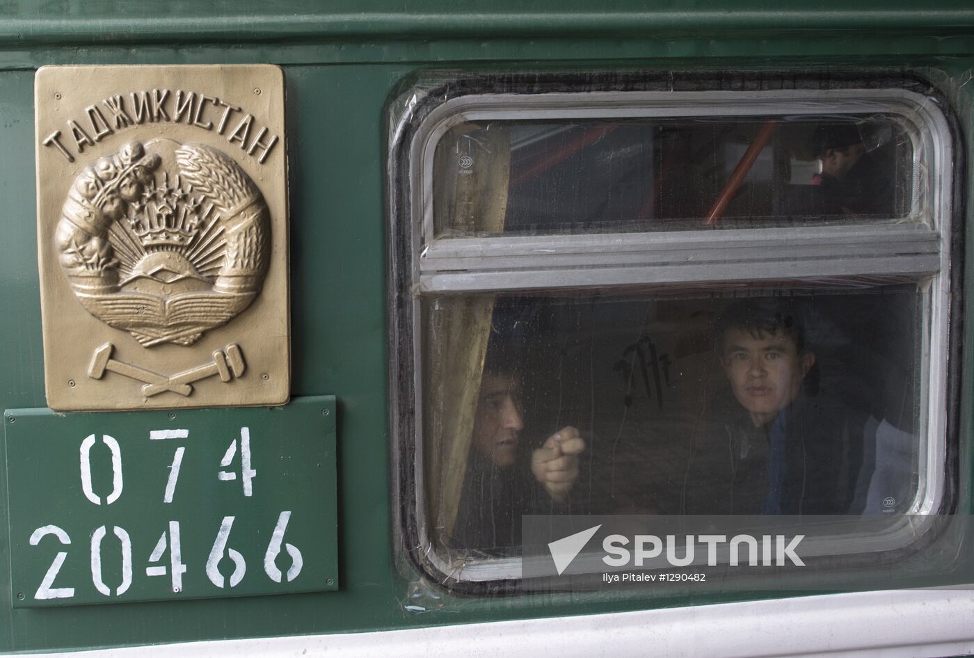 Trains from Central Asia arrive in Moscow