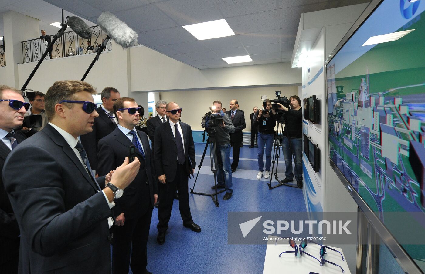 Dmitry Medvedev visits Central Federal District