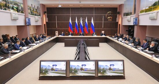 Dmitry Medvedev visits Central Federal District