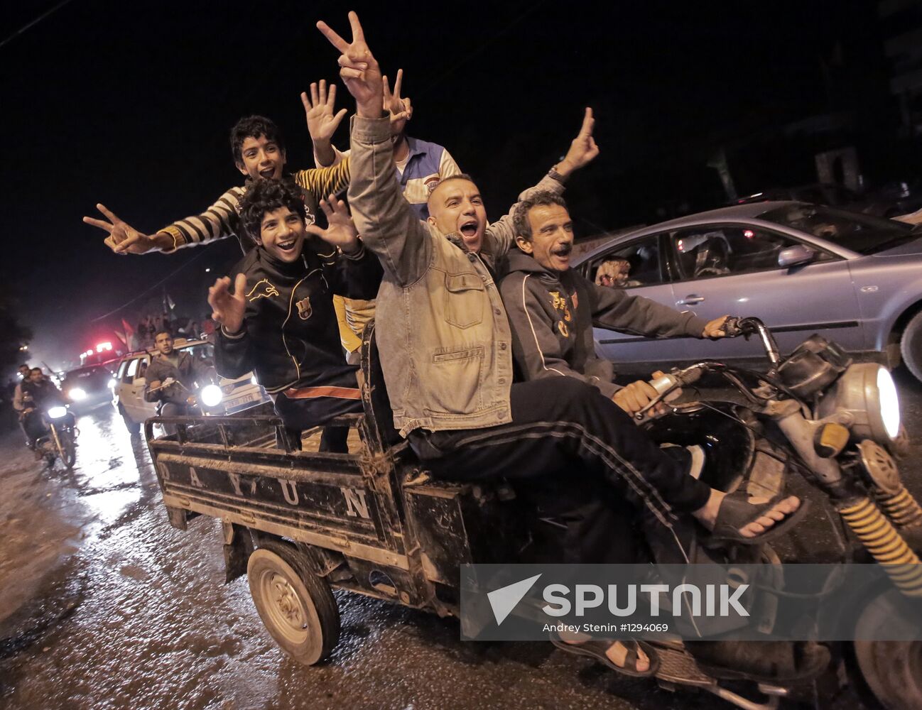 Hamas, Israel reach ceasefire