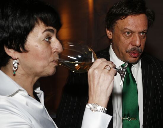 Maison Dellos opens "Beauty Embassy" cosmetology center