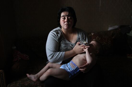 Life of visually impaired family in Moscow