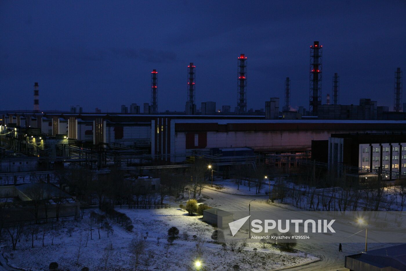 Aluminum production at RUSAL plants
