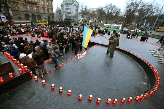 Holodomor Remembrance Day in Lvov