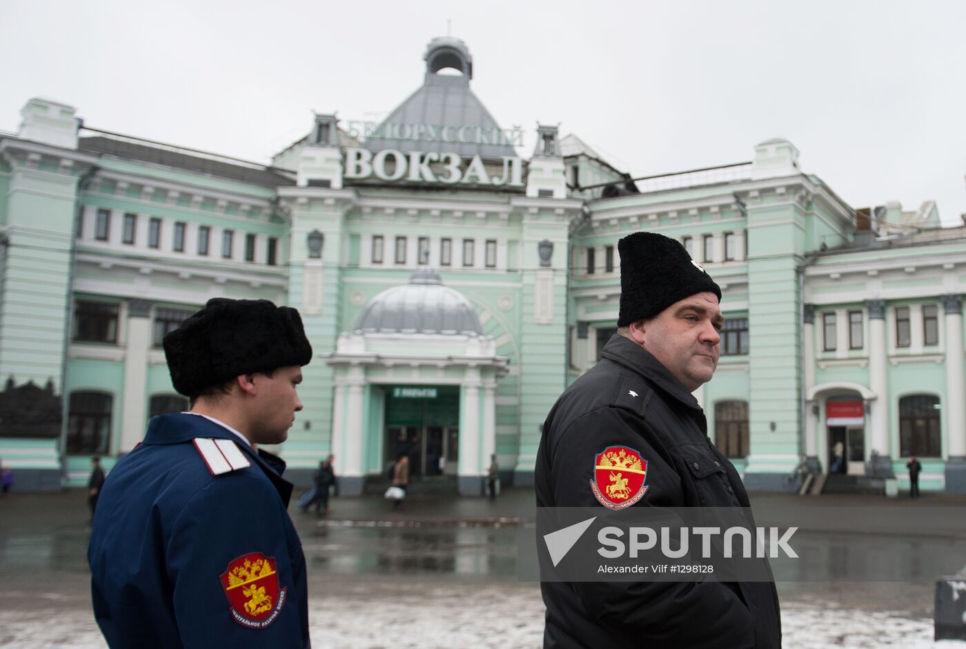 Cossacks at Moscow's Belorussky Train Station