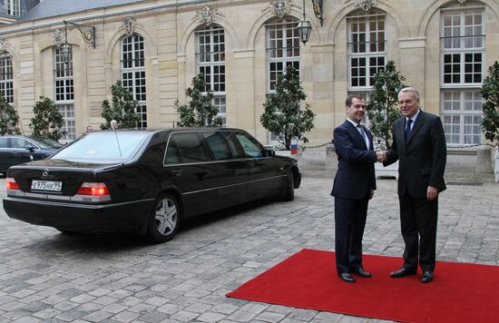 Dmitry Medvedev visits France
