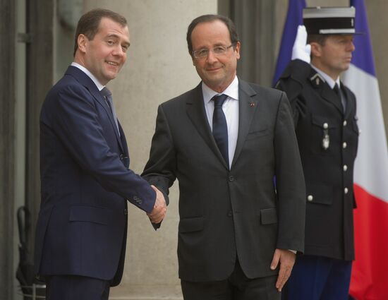 Dmitry Medvedev visits France