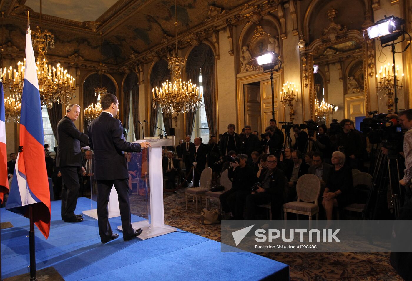 Dmitry Medvedev visits France