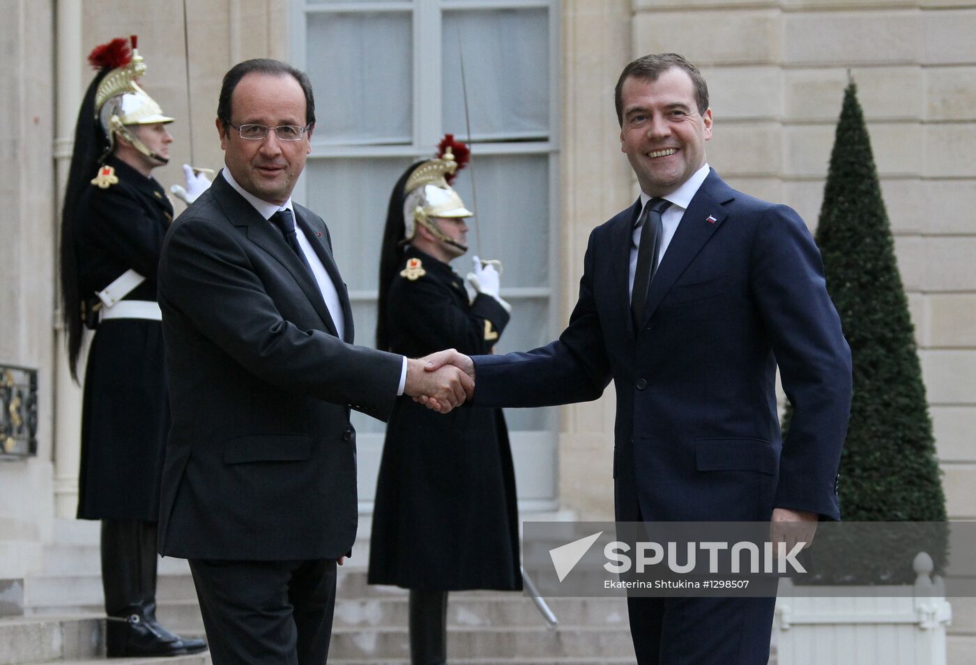 Dmitry Medvedev visits France