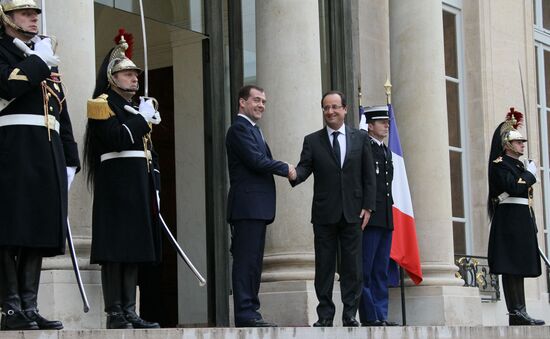 Dmitry Medvedev visits France