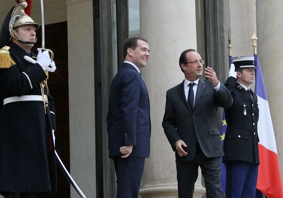 Dmitry Medvedev visits France