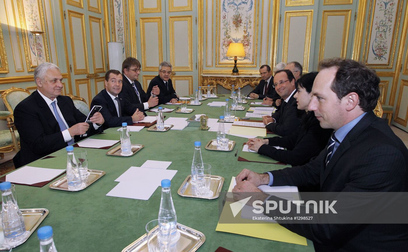 Dmitry Medvedev visits France