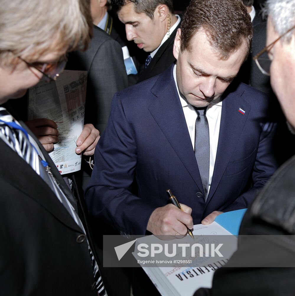 Dmitry Medvedev visits France