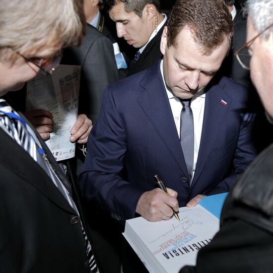 Dmitry Medvedev visits France