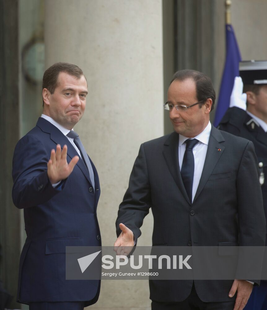 Dmitry Medvedev visits France