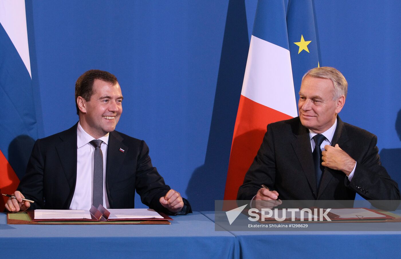 Dmitry Medvedev visits France