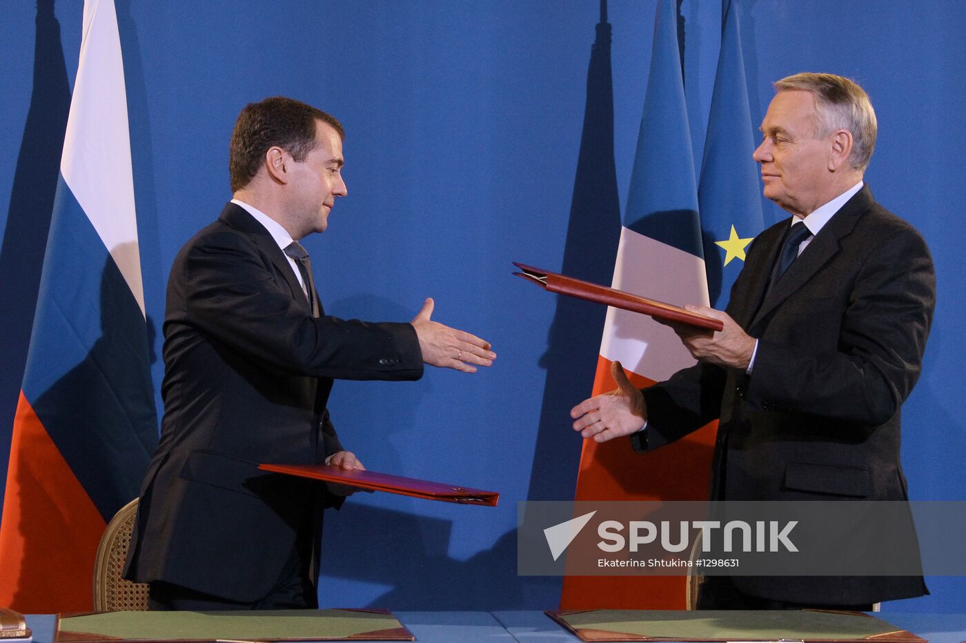 Dmitry Medvedev visits France