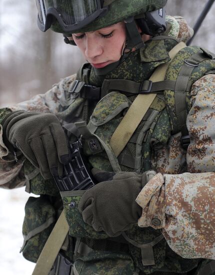 Russian Army troops get new battle suit