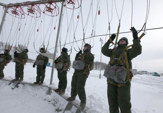 Airborne forces training in Omsk Region