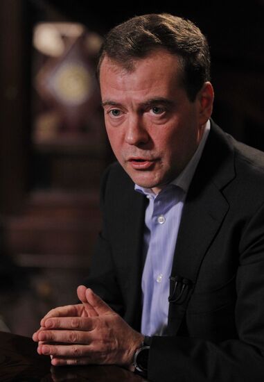 Dmitry Medvedev gives interview to Kommersant