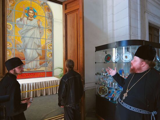 STAINED GLASS ALTAR WINDOW