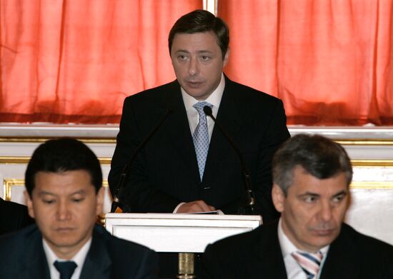 ALEXANDER KHLOPONIN 