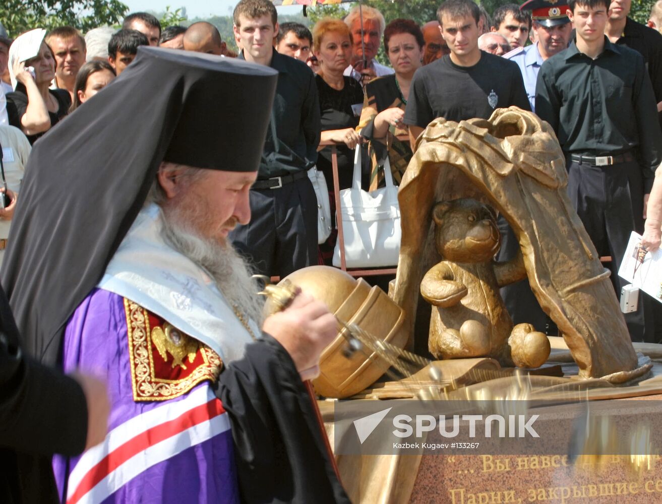 MEMORIAL DAY IN BESLAN