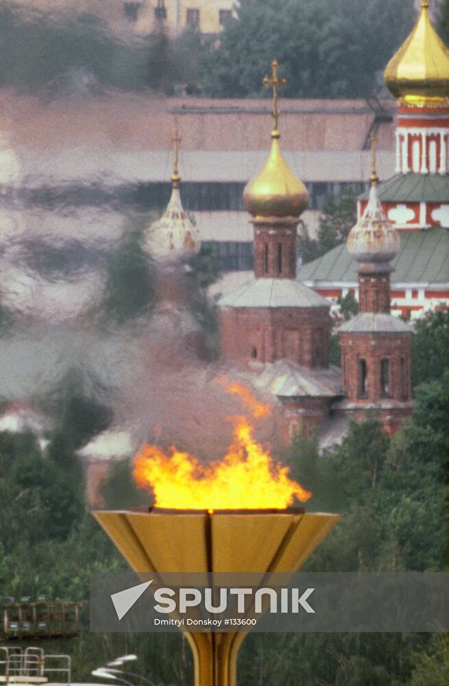 MOSCOW 22ND OLYMPICS OLYMPIC FLAME