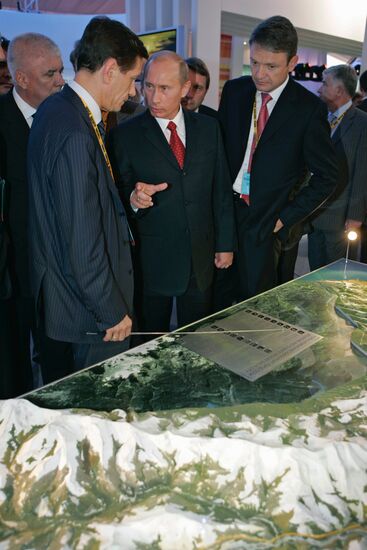 VLADIMIR PUTIN AT FORUM IN SOCHI