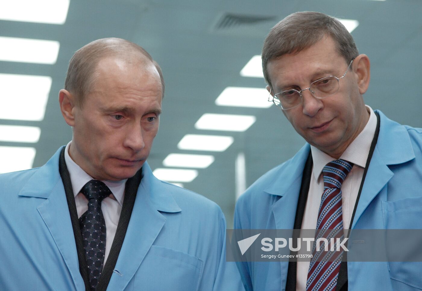 VLADIMIR PUTIN VLADIMIR YEVTUSHENKOV