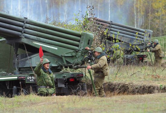 ARTILLERY SHOOTING DRILL