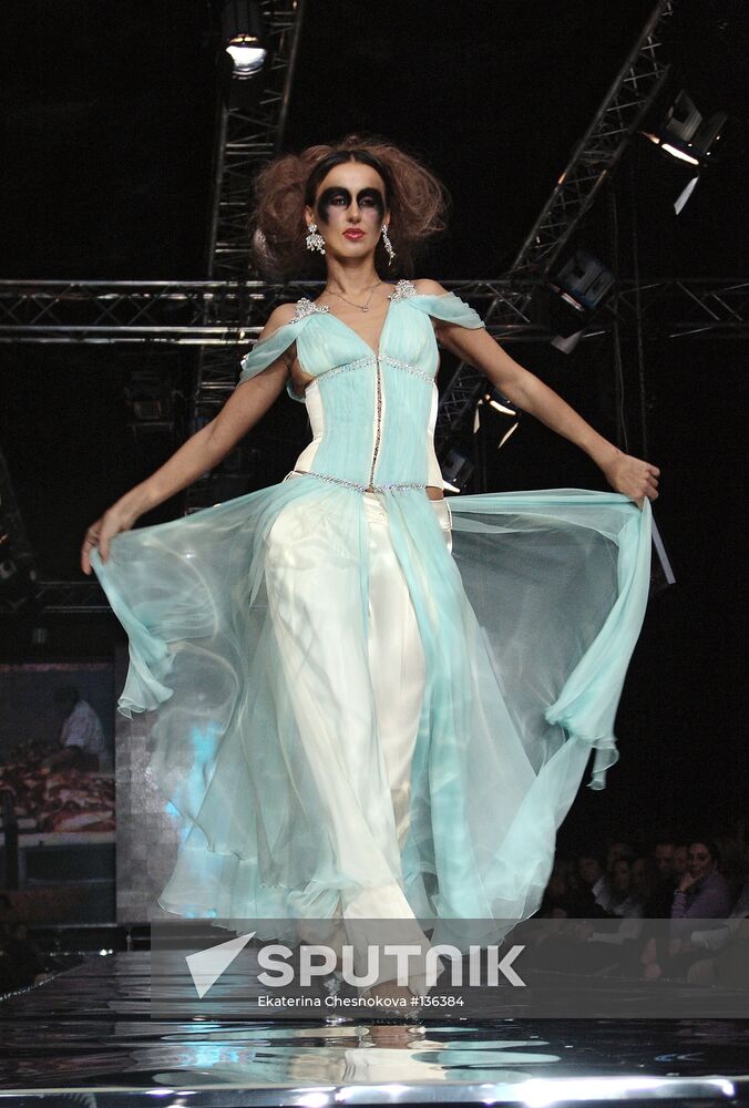 MOSCOW FASHION WEEK
