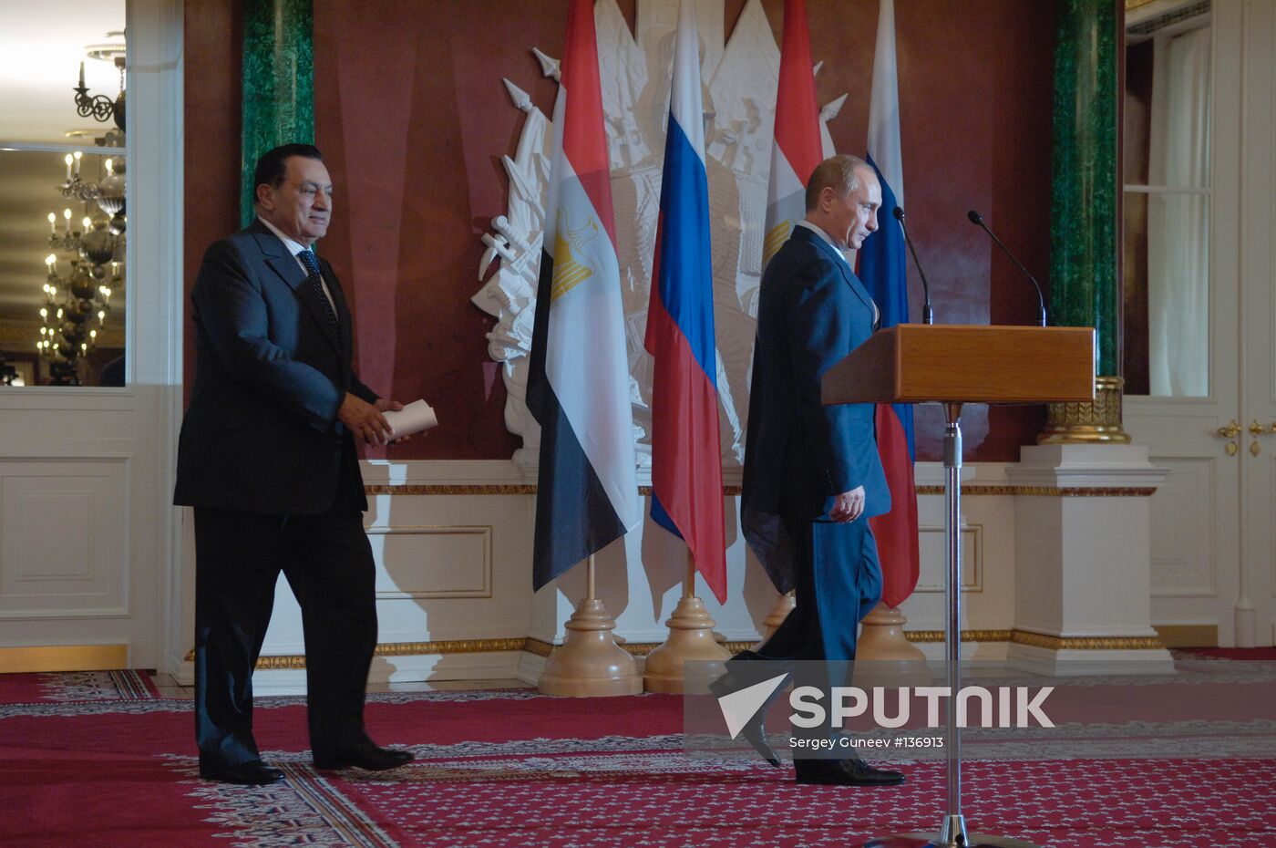 VLADIMIR PUTIN HOSNI MUBARAC